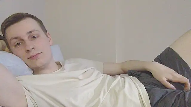 Snapshot of your_andy chatting on April 19, 2026, 6:03 am your andy online show from April 19, 2026, 6:03 am