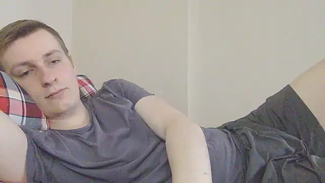 Snapshot of your_andy chatting on May 1, 2026, 6:18 am your andy online show from May 1, 2026, 6:18 am