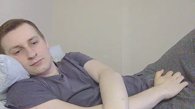 Snapshot of your_andy chatting on April 14, 2026, 5:34 am your andy online show from April 14, 2026, 5:34 am
