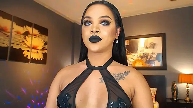 MarryQueen22 online show from April 27, 2026, 12:41 am