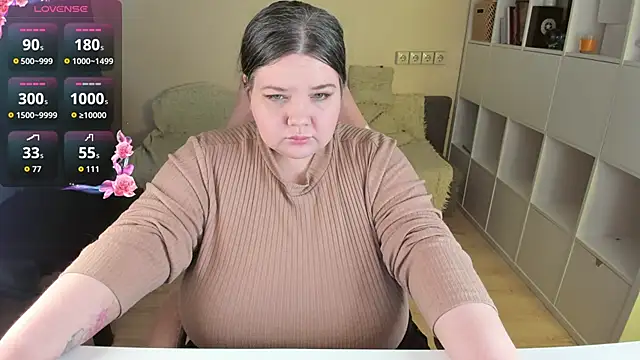 PlumPie online show from February 19, 2026, 2:36 pm