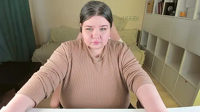 PlumPie online show from March 1, 2026, 7:52 am