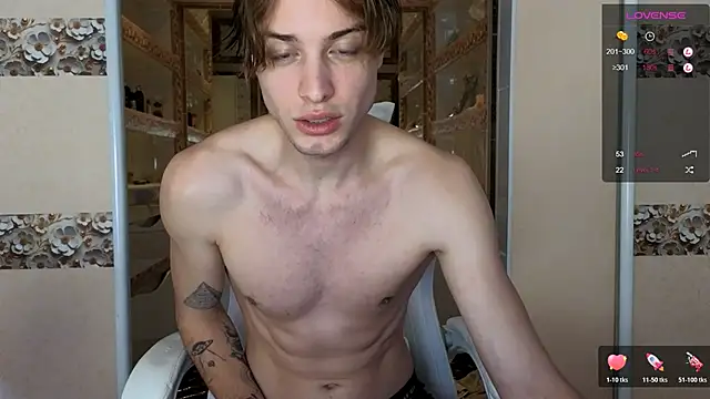 Snapshot of Cryptikov chatting on October 29, 2025, 10:14 am Cryptikov online show from October 29, 2025, 10:14 am