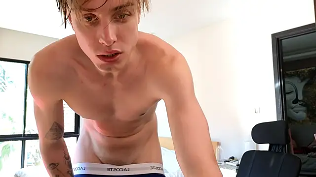 Snapshot of Cryptikov chatting on December 2, 2025, 7:54 am Cryptikov online show from December 2, 2025, 7:54 am