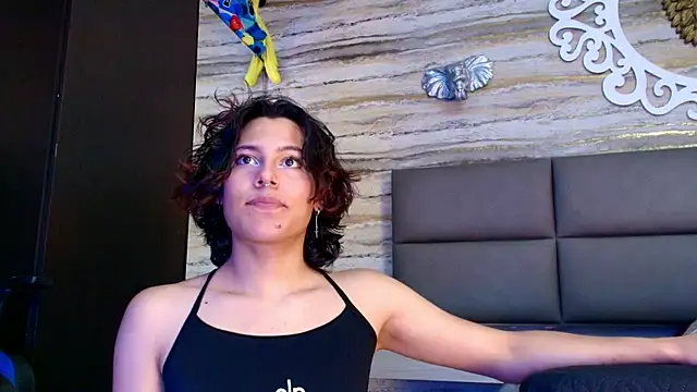 Snapshot of oliver__brown chatting on January 10, 2026, 12:06 am oliver brown online show from January 10, 2026, 12:06 am