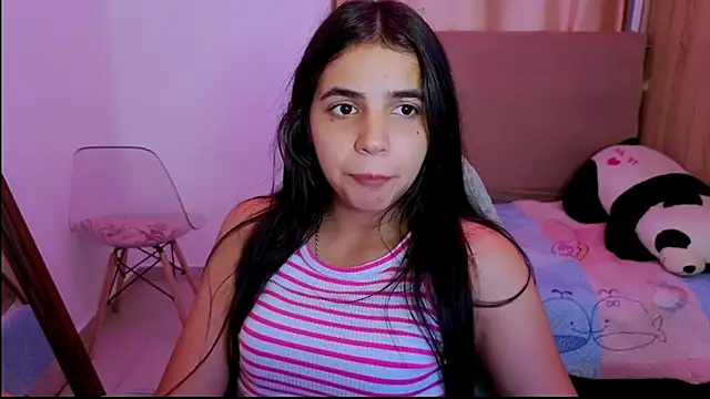  elenna online show from April 27, 2026, 7:23 pm