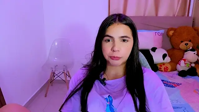  elenna online show from March 3, 2026, 6:04 pm