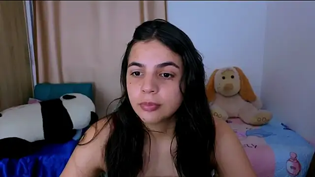 Snapshot of _elenna chatting on October 14, 2025, 5:46 pm elenna online show from October 14, 2025, 5:46 pm