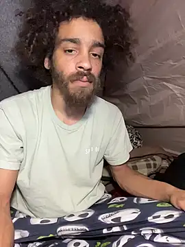 Snapshot of Mrvanillaa chatting on February 7, 2026, 3:47 am Mrvanillaa online show from February 7, 2026, 3:47 am