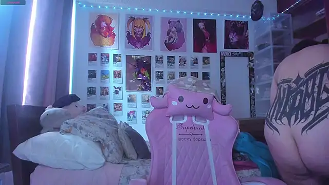 Snapshot of Jessie_williams chatting on December 15, 2025, 7:20 pm Jessie williams online show from December 15, 2025, 7:20 pm