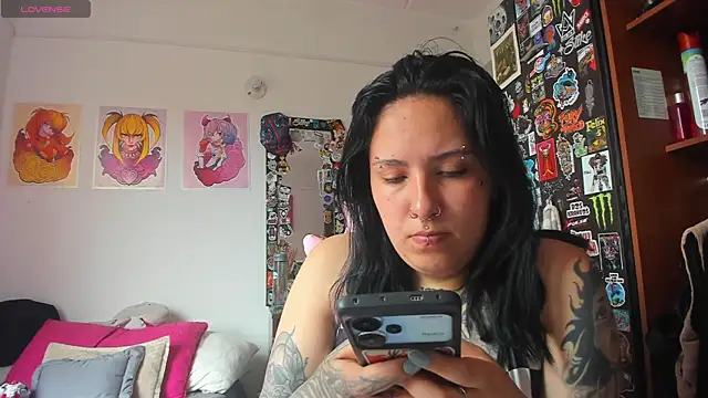 Snapshot of Jessie_williams chatting on February 27, 2025, 6:20 pm Jessie williams online show from February 27, 2025, 6:20 pm