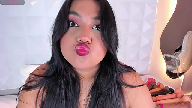 Crismat  online show from January 15, 2025, 4:15 am