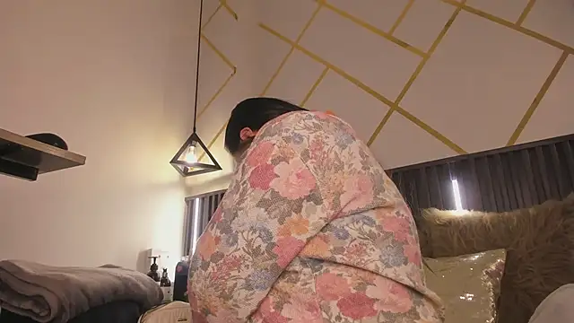  rebecca1 online show from February 23, 2026, 12:45 am