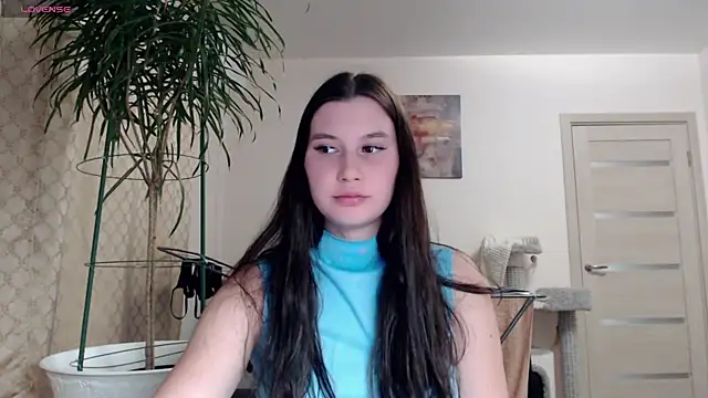 Kristal898 online show from August 4, 2026, 9:19 pm