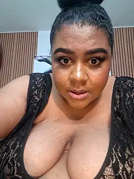 BiancaFollerach online show from June 20, 2026, 2:22 pm