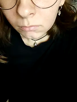 Snapshot of Aashikalaa chatting on October 29, 2025, 5:34 pm Aashikalaa online show from October 29, 2025, 5:34 pm