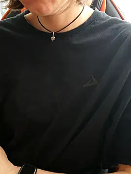 Snapshot of Aashikalaa chatting on March 28, 2026, 8:59 am Aashikalaa online show from March 28, 2026, 8:59 am