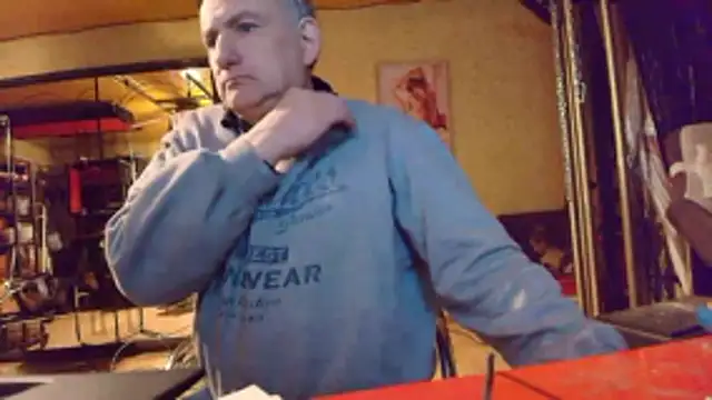 jeanlulu online show from December 19, 2025, 8:33 pm