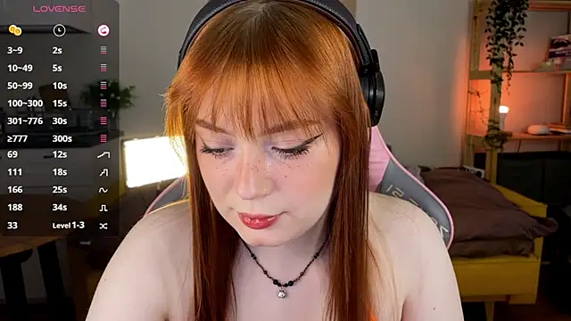 Snapshot of Sofy_Benson chatting on February 16, 2026, 1:43 pm Sofy Benson online show from February 16, 2026, 1:43 pm