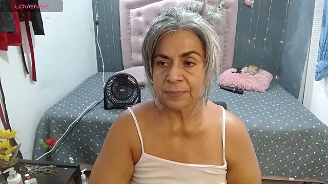 Snapshot of lalisha_96 chatting on July 11, 2026, 12:33 am lalisha 96 online show from July 11, 2026, 12:33 am