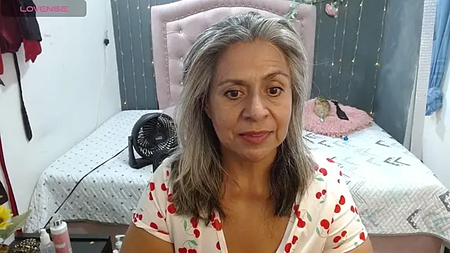 Snapshot of lalisha_96 chatting on August 4, 2026, 1:10 am lalisha 96 online show from August 4, 2026, 1:10 am