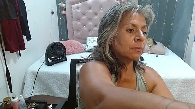 Snapshot of lalisha_96 chatting on October 30, 2025, 12:31 am lalisha 96 online show from October 30, 2025, 12:31 am