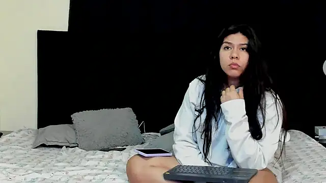 Snapshot of lissandthor13 chatting on November 6, 2025, 10:30 am lissandthor13 online show from November 6, 2025, 10:30 am