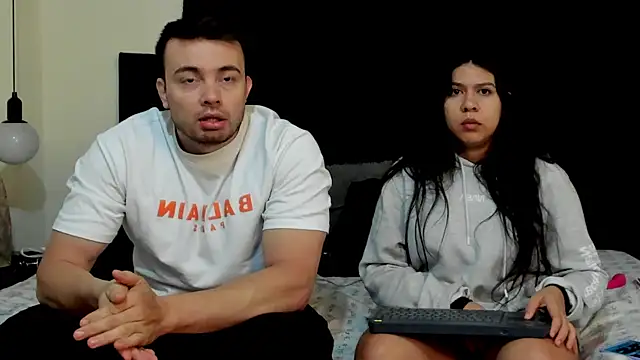 Snapshot of lissandthor13 chatting on October 21, 2025, 10:47 am lissandthor13 online show from October 21, 2025, 10:47 am