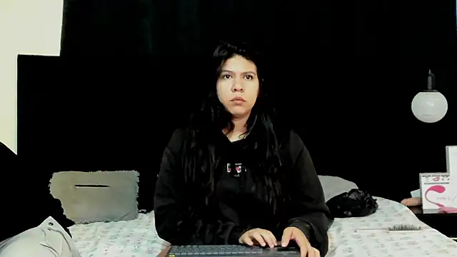 Snapshot of lissandthor13 chatting on October 10, 2025, 11:00 am lissandthor13 online show from October 10, 2025, 11:00 am