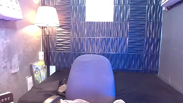 Snapshot of UrtopshemalegoddessAliyah chatting on June 12, 2026, 6:27 pm UrtopshemalegoddessAliyah online show from June 12, 2026, 6:27 pm