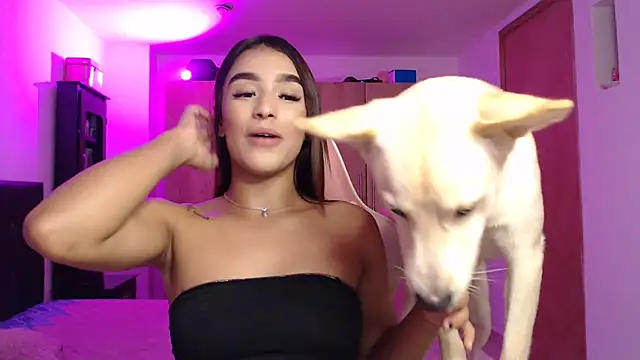 GiltRosebush online show from January 23, 2025, 3:05 am