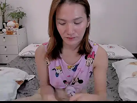 Snapshot of soooooANGEL chatting on May 13, 2026, 1:34 am soooooANGEL online show from May 13, 2026, 1:34 am