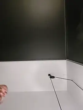 ativobareback online show from March 25, 2026, 9:46 pm