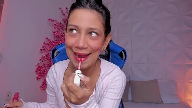 cora 22 online show from February 7, 2026, 12:35 pm