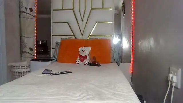 Snapshot of SexyyNana chatting on November 21, 2025, 10:20 pm SexyyNana online show from November 21, 2025, 10:20 pm