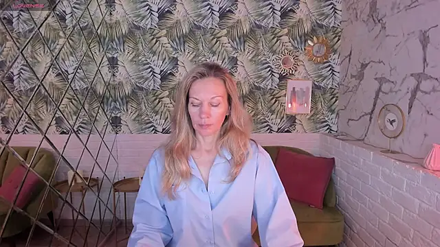 Snapshot of NancyGrace chatting on November 4, 2025, 5:11 am NancyGrace online show from November 4, 2025, 5:11 am