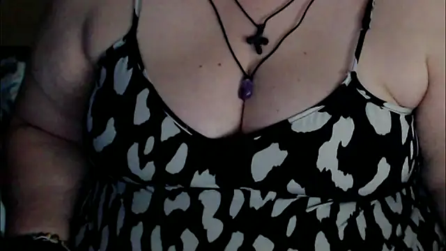 Snapshot of mayasmith chatting on June 1, 2026, 9:53 am mayasmith online show from June 1, 2026, 9:53 am