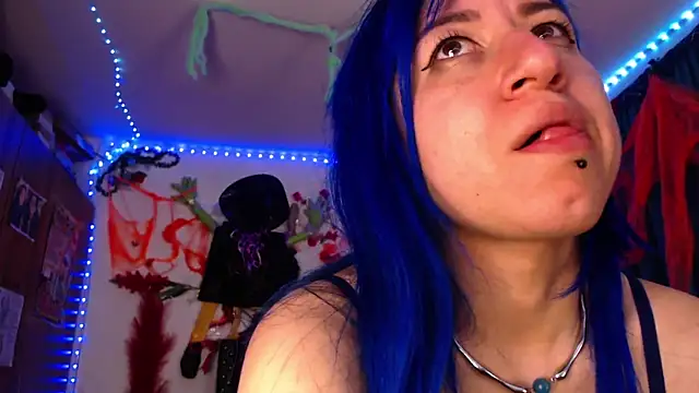 pussytight pervert online show from October 27, 2025, 1:06 am