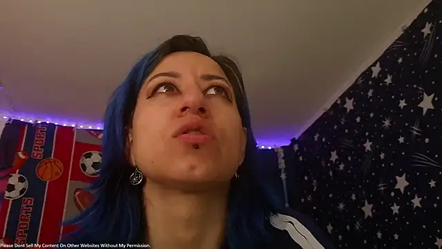 pussytight pervert online show from June 12, 2026, 10:40 pm