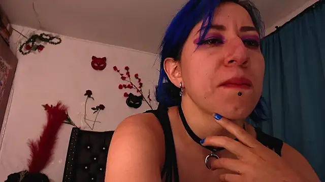 pussytight pervert online show from November 28, 2025, 9:04 pm