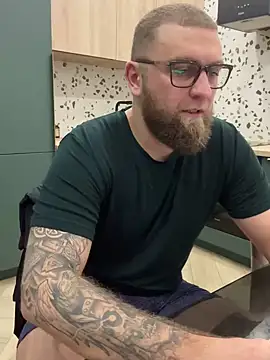 Snapshot of Bear_bear_ chatting on February 25, 2025, 9:04 pm Bear bear  online show from February 25, 2025, 9:04 pm