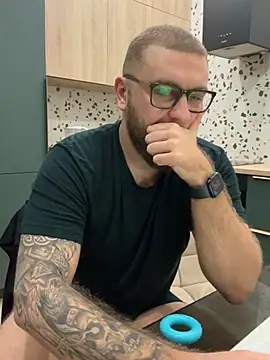 Snapshot of Bear_bear_ chatting on February 22, 2025, 3:58 pm Bear bear  online show from February 22, 2025, 3:58 pm