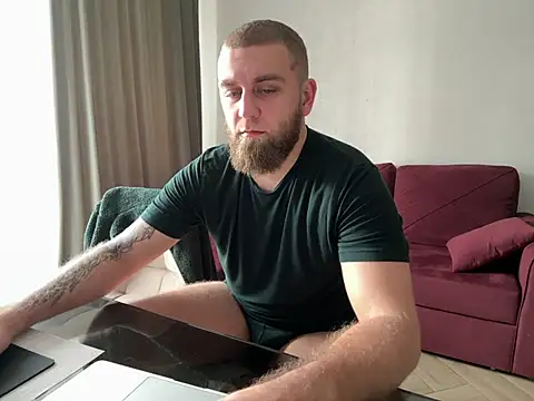 Snapshot of Bear_bear_ chatting on March 21, 2025, 7:11 am Bear bear  online show from March 21, 2025, 7:11 am