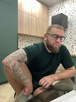 Snapshot of Bear_bear_ chatting on February 23, 2025, 1:10 pm Bear bear  online show from February 23, 2025, 1:10 pm