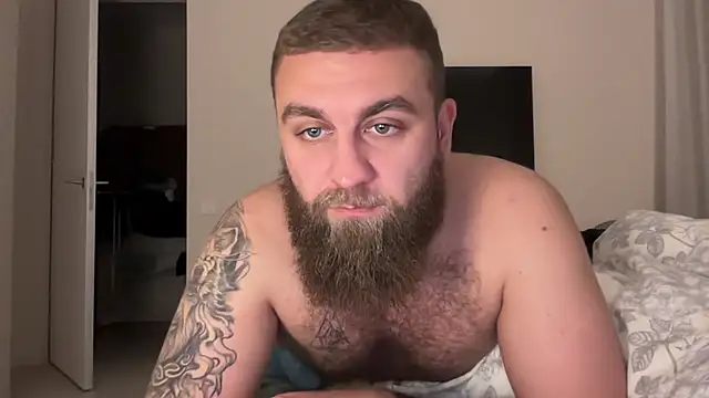 Snapshot of Bear_bear_ chatting on November 18, 2025, 7:50 pm Bear bear online show from November 18, 2025, 7:50 pm