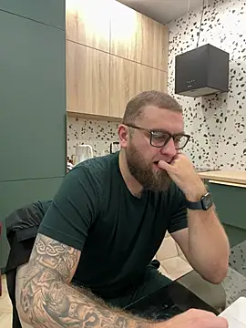 Snapshot of Bear_bear_ chatting on March 3, 2025, 1:23 pm Bear bear  online show from March 3, 2025, 1:23 pm