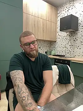 Snapshot of Bear_bear_ chatting on March 3, 2025, 4:26 pm Bear bear  online show from March 3, 2025, 4:26 pm