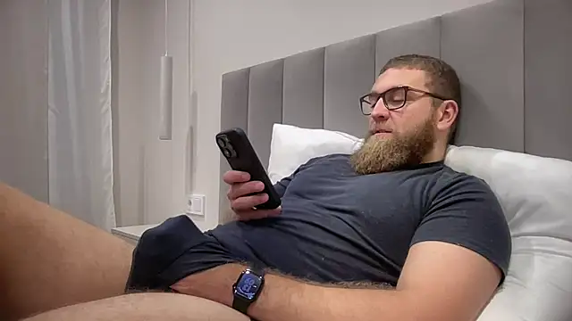 Snapshot of Bear_bear_ chatting on November 1, 2025, 10:09 am Bear bear  online show from November 1, 2025, 10:09 am