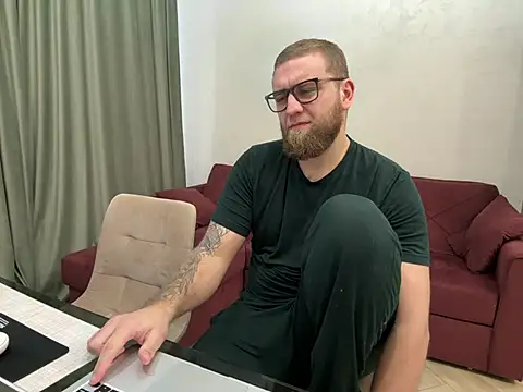 Snapshot of Bear_bear_ chatting on March 13, 2025, 10:57 am Bear bear  online show from March 13, 2025, 10:57 am