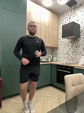 Snapshot of Bear_bear_ chatting on February 27, 2025, 5:05 pm Bear bear  online show from February 27, 2025, 5:05 pm